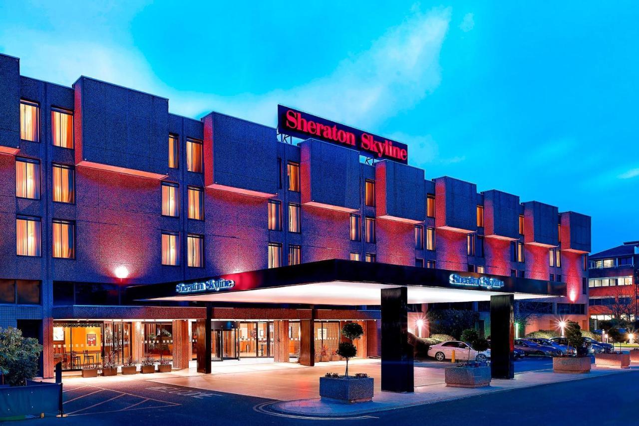 Sheraton Skyline Hotel London Heathrow Hillingdon Eksteriør billede